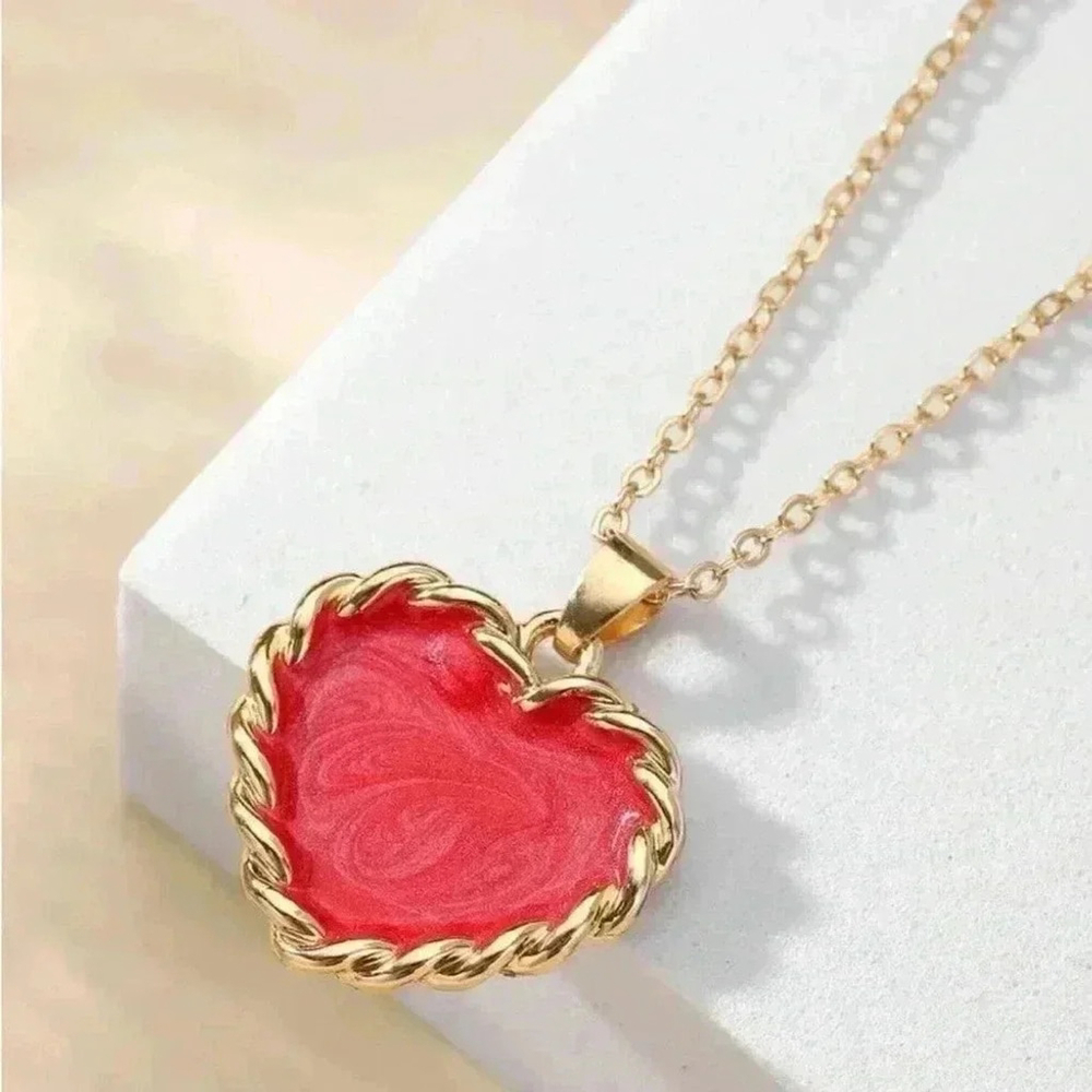 ⚠️Clearance Pink Heart Pendant Necklace Gold